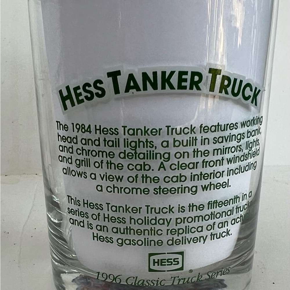 HESS Truck Glass Set - Picture 5 of 5
